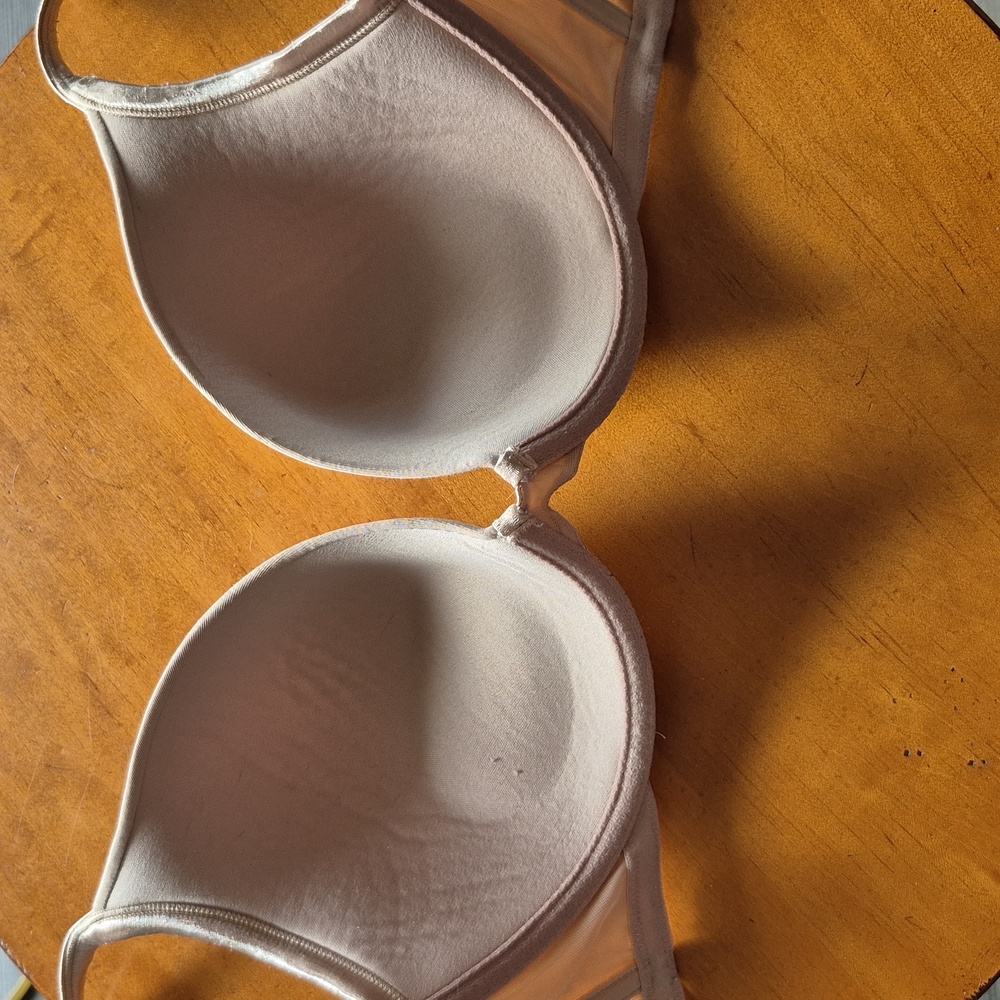 Cacique Smooth Boost Plunge Elegant Cream Women's Bra size 38DD - Picture 4 of 6